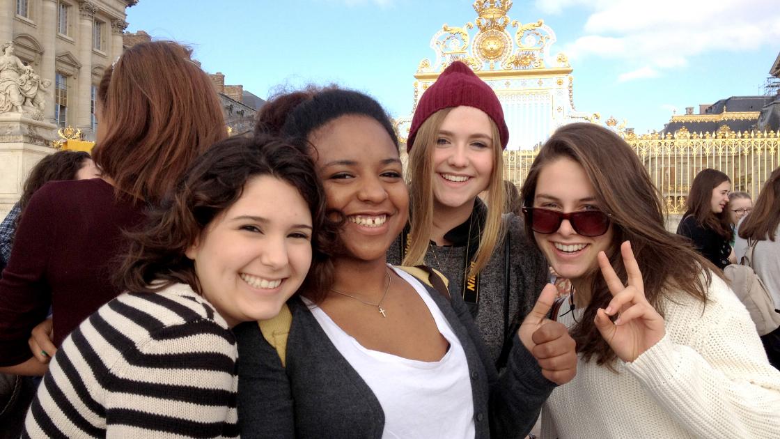 Estudiar en Francia y Paris en colegios privados e internados con alojamiento en familia Estudiar en Francia y Paris en colegios privados e internados con alojamiento en familia