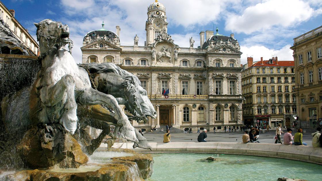 Estudiar en el extranjero en Francia y Paris en colegios privados e internados boarding schools Estudiar en el extranjero en Francia y Paris en colegios privados e internados boarding schools