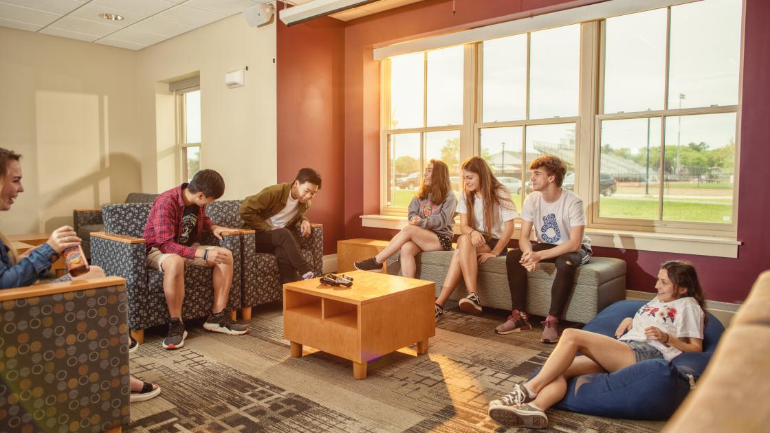 Estudiar en los Estados Unidos en colegios privados com residencia estudiantil